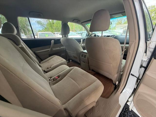 2010 Toyota Highlander Base