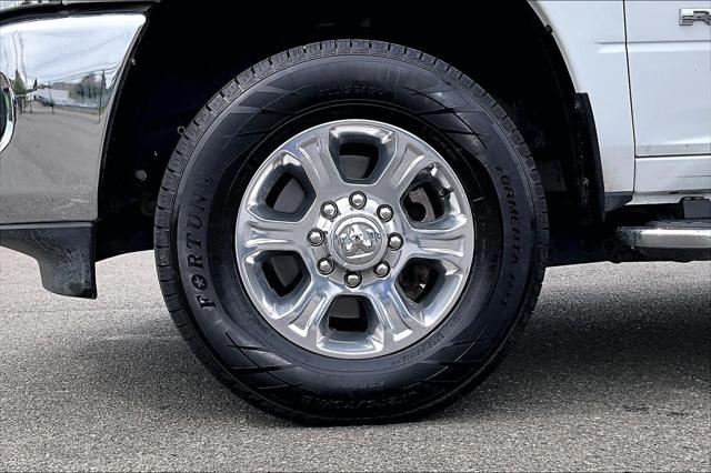 2024 Ram 3500 Big Horn Crew Cab 4x4 8' Box