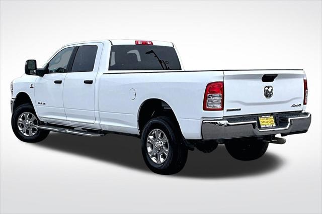 2024 Ram 3500 Big Horn Crew Cab 4x4 8' Box