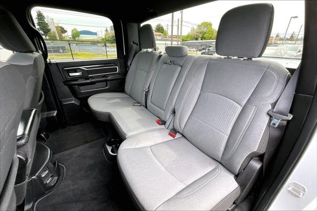 2024 Ram 3500 Big Horn Crew Cab 4x4 8' Box