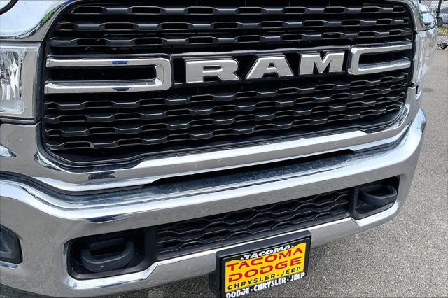 2024 Ram 3500 Big Horn Crew Cab 4x4 8' Box
