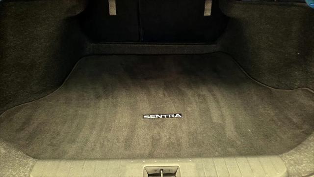 2022 Nissan Sentra SV Xtronic CVT