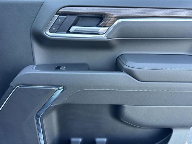 2026 Chevrolet Silverado 1500 4WD Crew Cab Short Bed RST