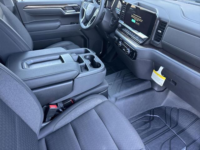 2026 Chevrolet Silverado 1500 4WD Crew Cab Short Bed RST