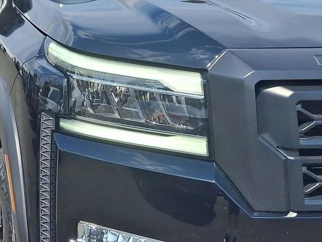 2023 Nissan Frontier Crew Cab PRO-4X 4x4