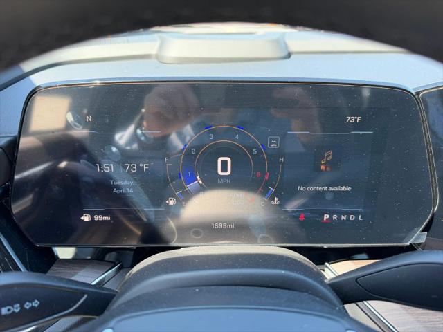 2026 Chevrolet Suburban LT, RWD