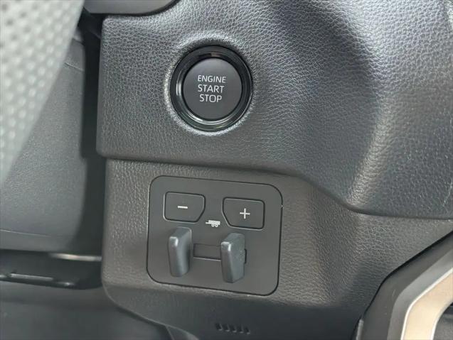 2026 Toyota Tundra SR5 CrewMax 5.5' Bed