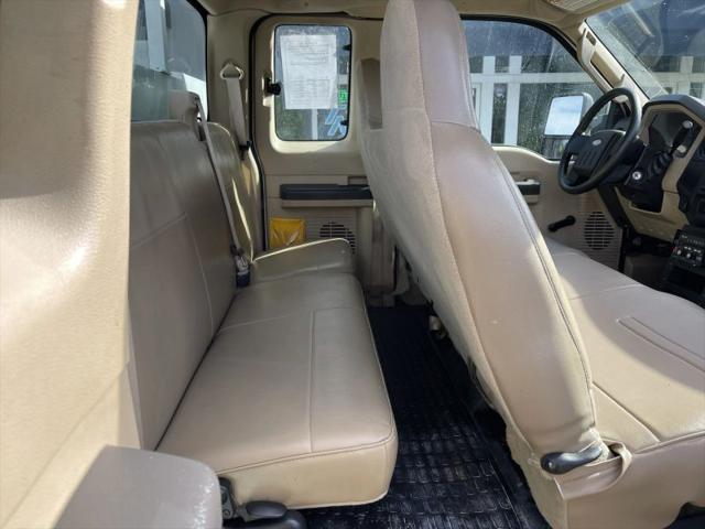 2010 Ford F-450 XL