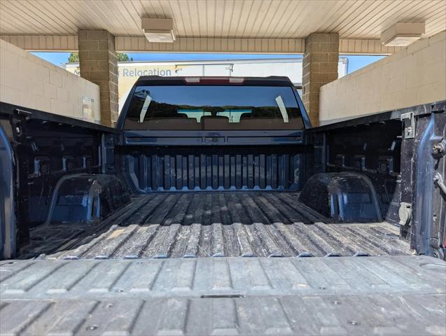 2021 Chevrolet Silverado 1500 2WD Crew Cab Short Bed Custom