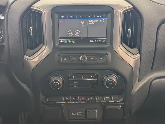 2021 Chevrolet Silverado 1500 2WD Crew Cab Short Bed Custom