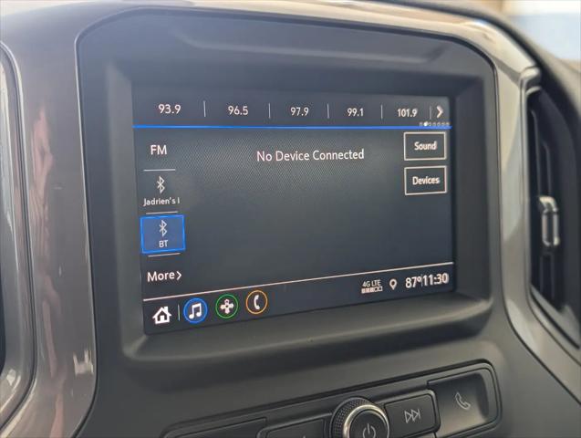 2021 Chevrolet Silverado 1500 2WD Crew Cab Short Bed Custom