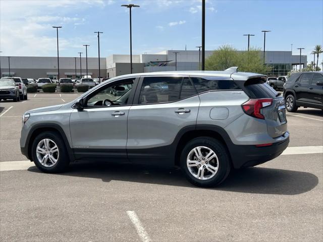 2024 GMC Terrain FWD SLE