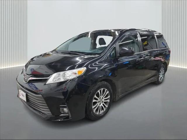 2020 Toyota Sienna XLE for sale in Hillside, NJ