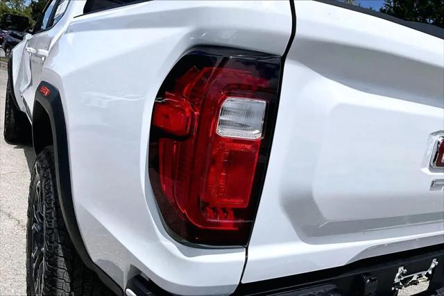 2025 GMC Canyon 2WD Elevation