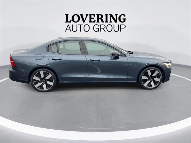 2025 Volvo S60 T8 Plus