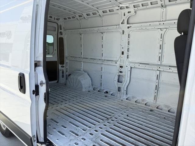 2023 Ram ProMaster 2500 Cargo Van High Roof 159" WB