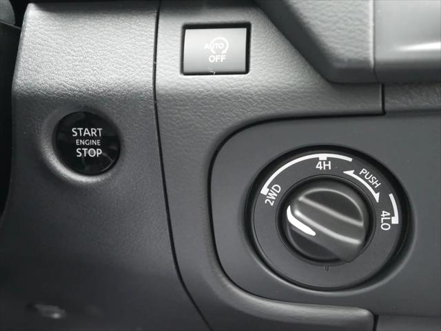 2026 Nissan Frontier Crew Cab PRO-4X 4x4