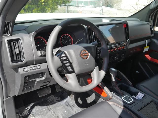 2026 Nissan Frontier Crew Cab PRO-4X 4x4