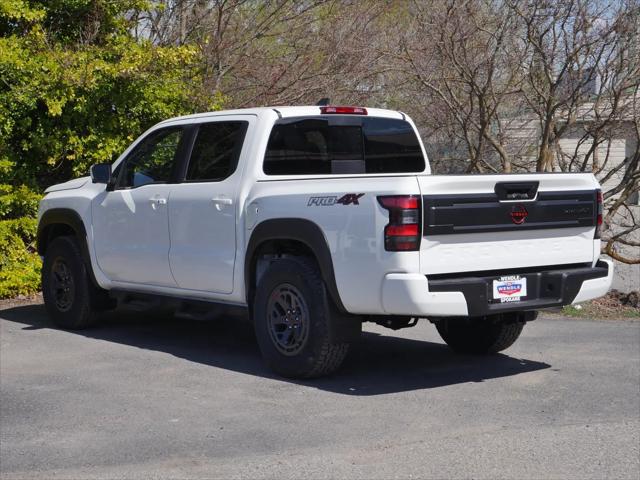 2026 Nissan Frontier Crew Cab PRO-4X 4x4