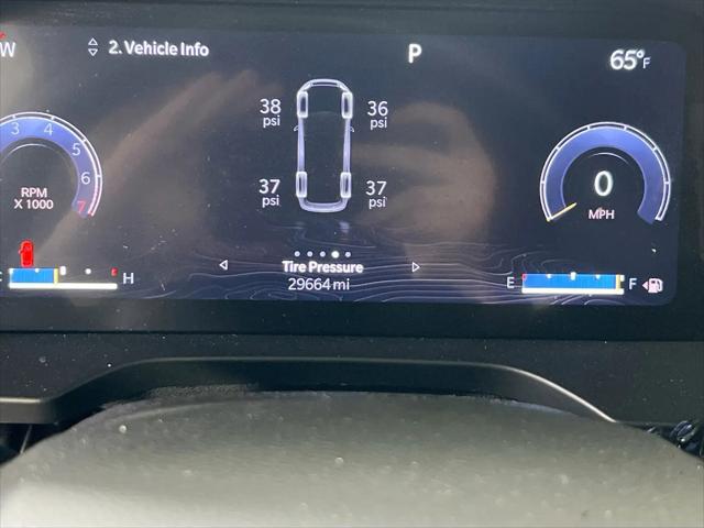2023 Jeep Grand Cherokee L Laredo 4x4