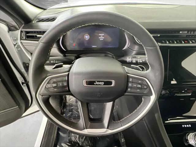 2023 Jeep Grand Cherokee L Altitude 4x4