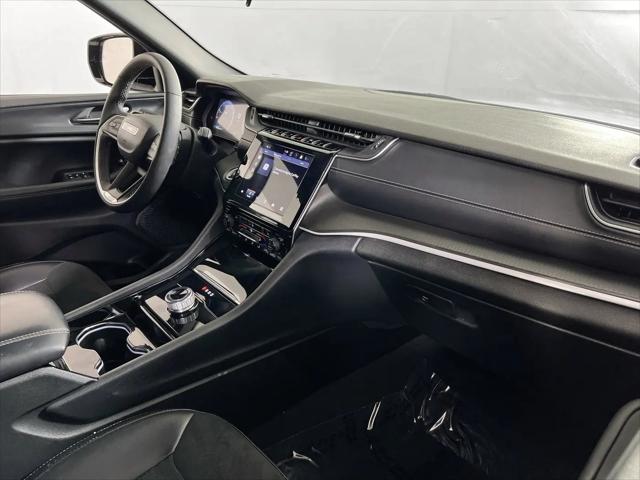 2023 Jeep Grand Cherokee L Altitude 4x4
