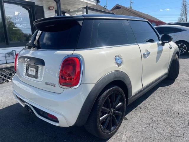 2017 MINI Hardtop Cooper S
