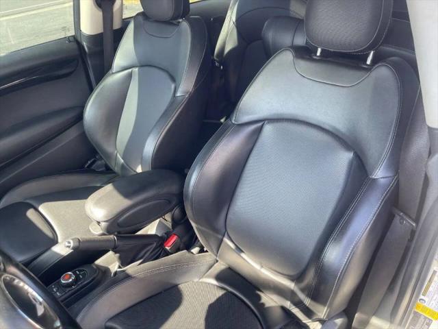 2017 MINI Hardtop Cooper S