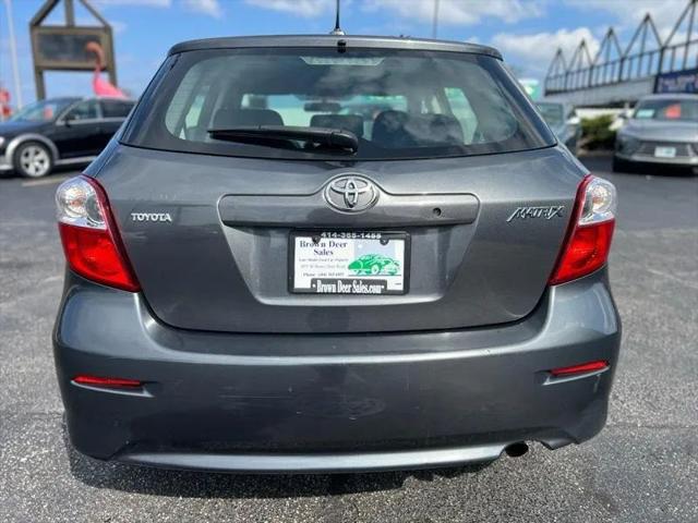 2009 Toyota Matrix Base