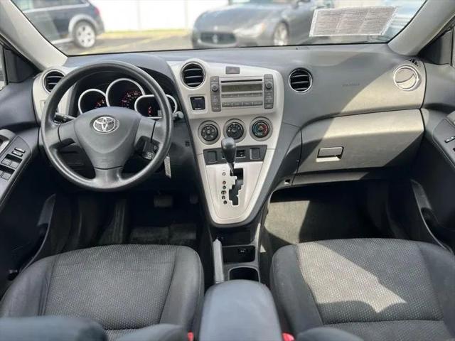 2009 Toyota Matrix Base
