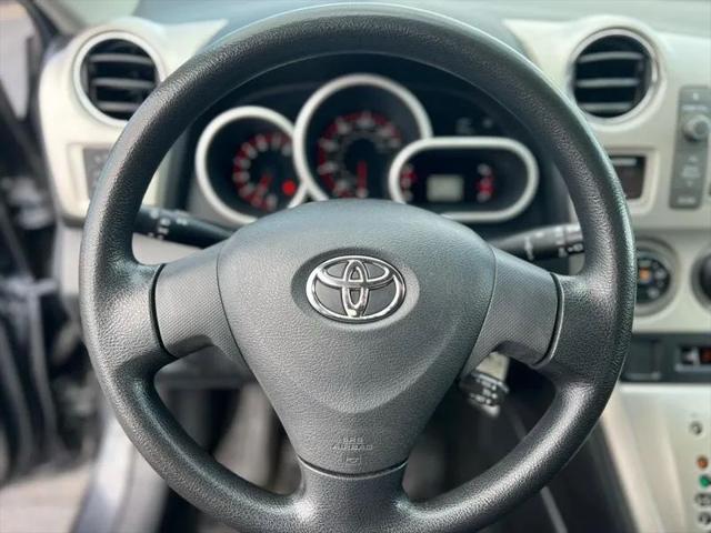 2009 Toyota Matrix Base