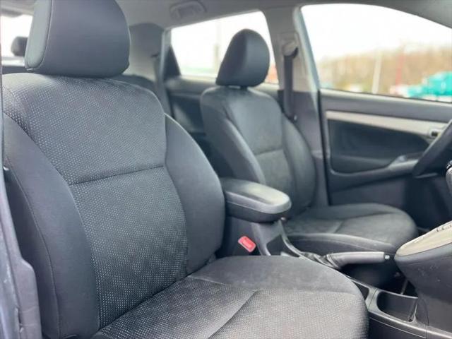 2009 Toyota Matrix Base