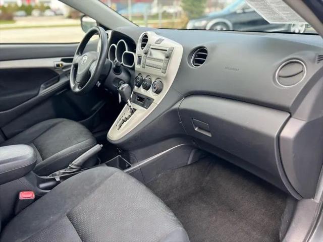 2009 Toyota Matrix Base