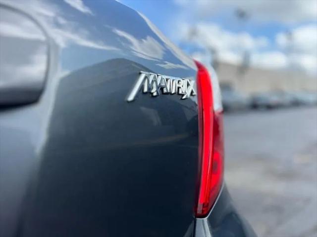2009 Toyota Matrix Base