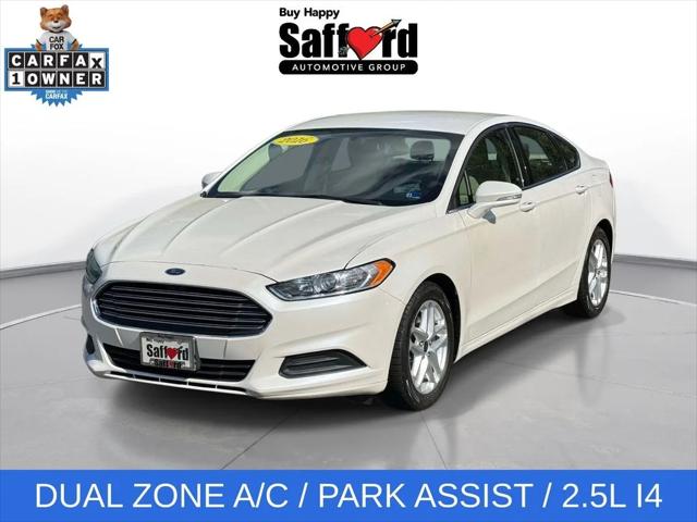 2016 Ford Fusion SE 2016 Ford Fusion SE