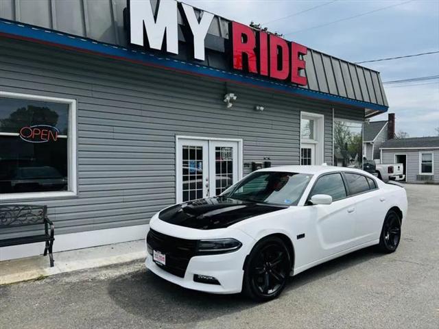 2017 Dodge Charger R/T RWD