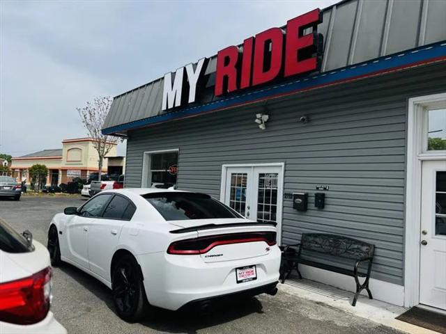 2017 Dodge Charger R/T RWD
