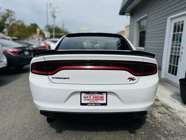 2017 Dodge Charger R/T RWD
