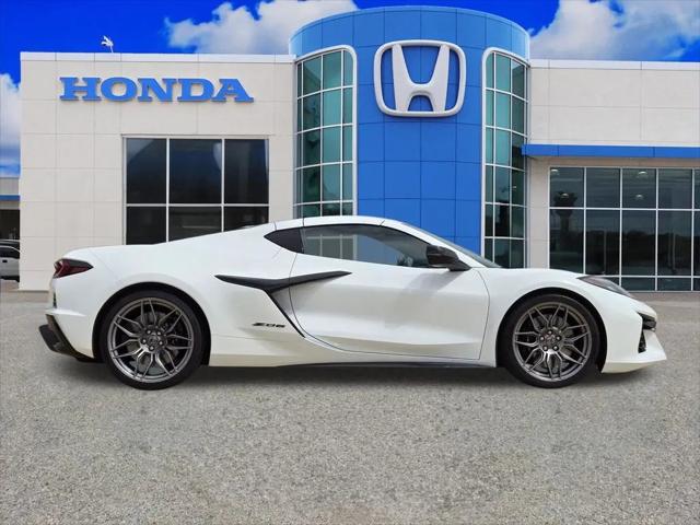 2024 Chevrolet Corvette Z06 RWD Coupe 3LZ