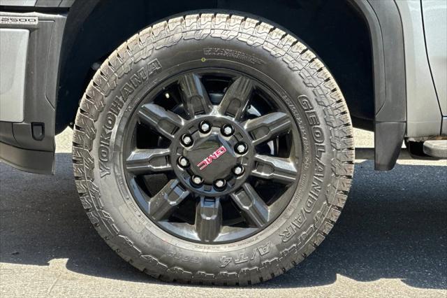 2024 GMC Sierra 2500HD 4WD Crew Cab Standard Bed AT4
