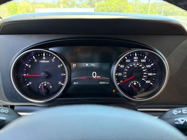 2024 Kia Carnival MPV LX Seat Package