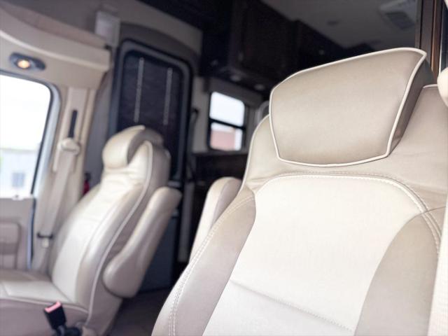 2019 Ford E-450 Cutaway Base