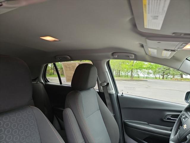 2022 Chevrolet Trax AWD LS