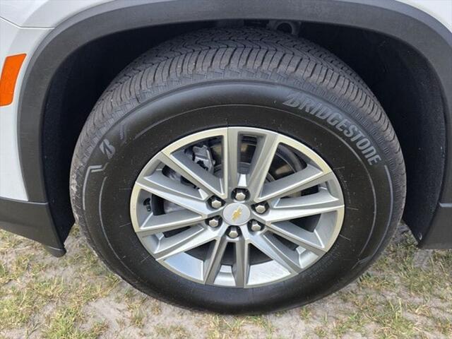 2023 Chevrolet Traverse AWD LT Leather