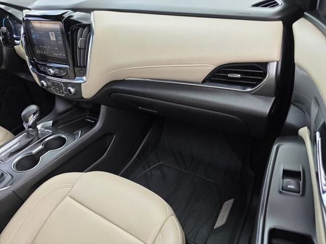 2023 Chevrolet Traverse AWD LT Leather