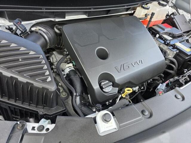 2023 Chevrolet Traverse AWD LT Leather