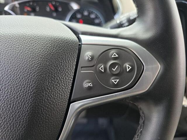 2023 Chevrolet Traverse AWD LT Leather