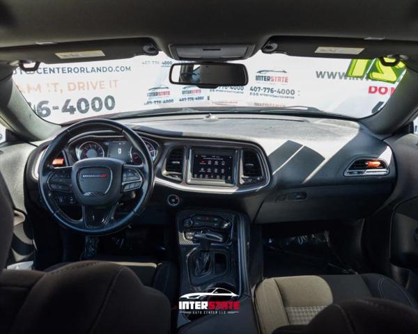 2021 Dodge Challenger SXT