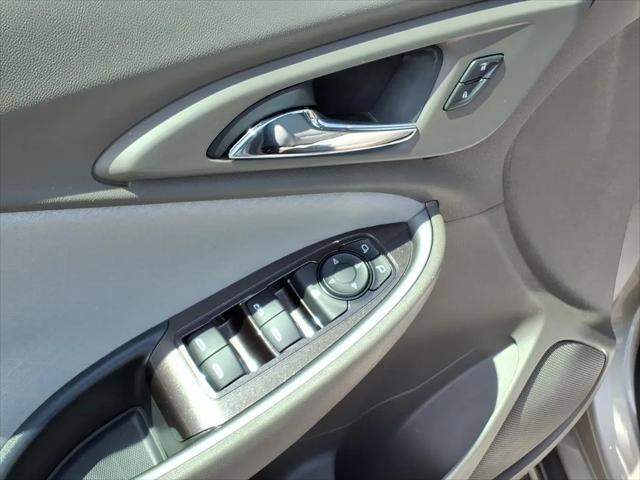 2022 Chevrolet Malibu FWD LT