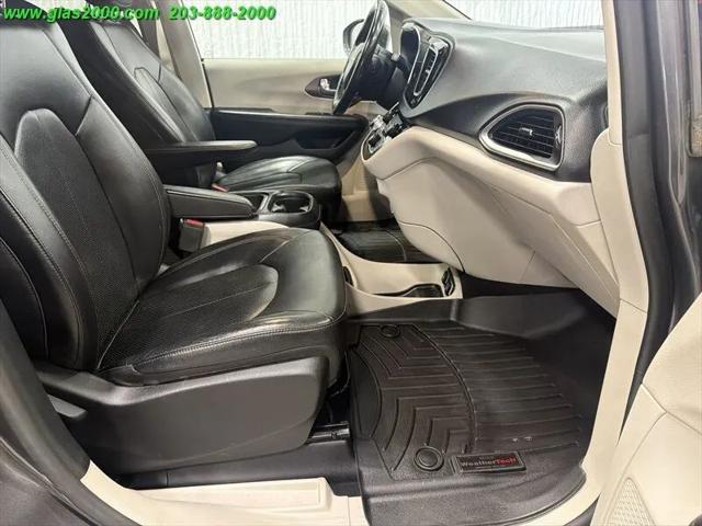 2019 Chrysler Pacifica Touring L